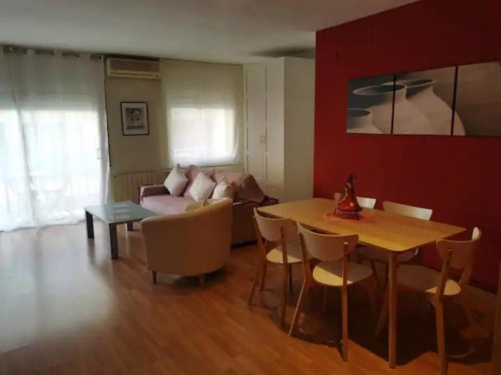Elsi'S Place Premia De Mar Exterior photo